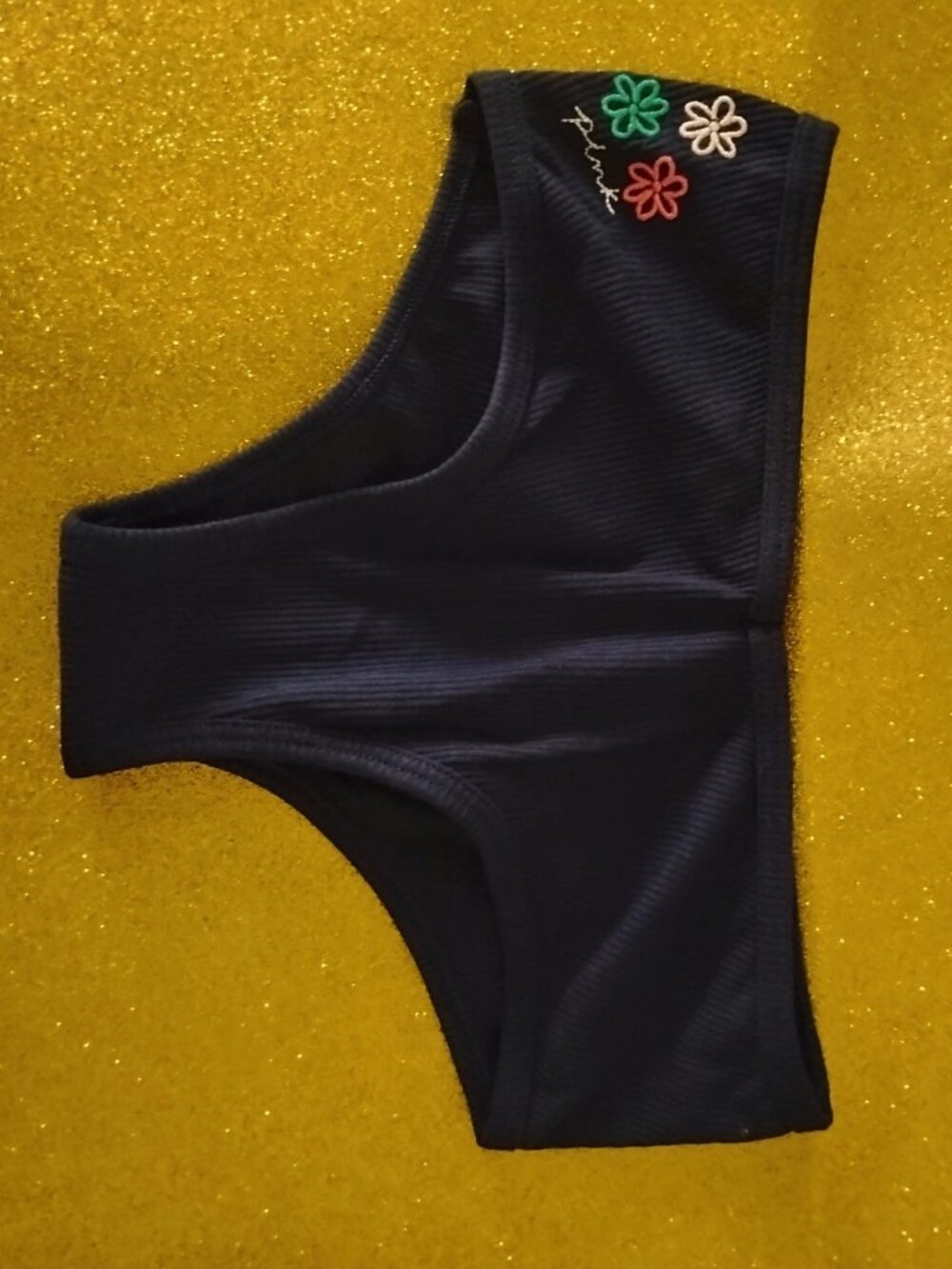 PINK -VICTORIA SECRETS -XS-UNDERWEAR